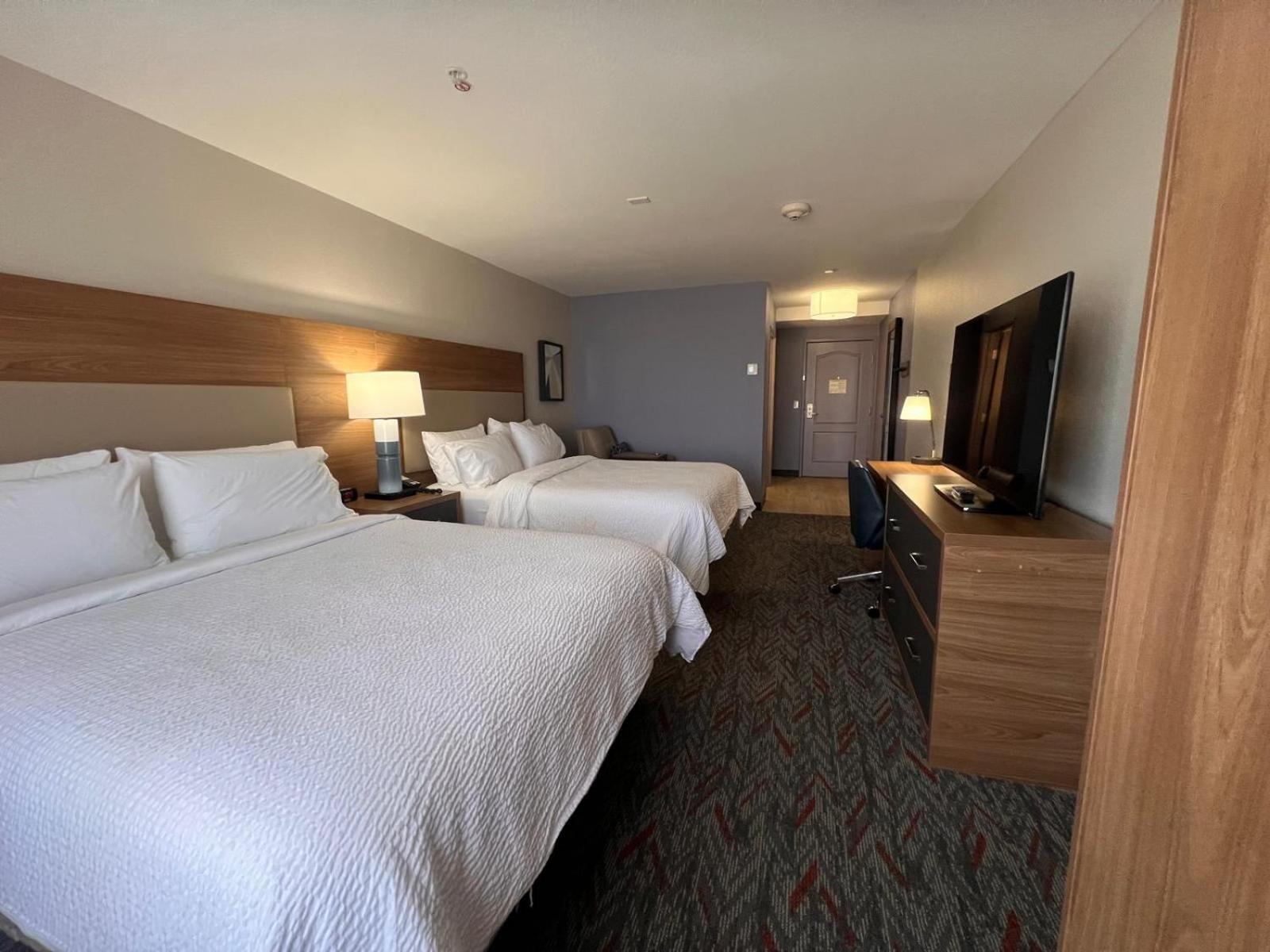Garner Hotel By Ihg Phoenix - Surprise Exterior photo